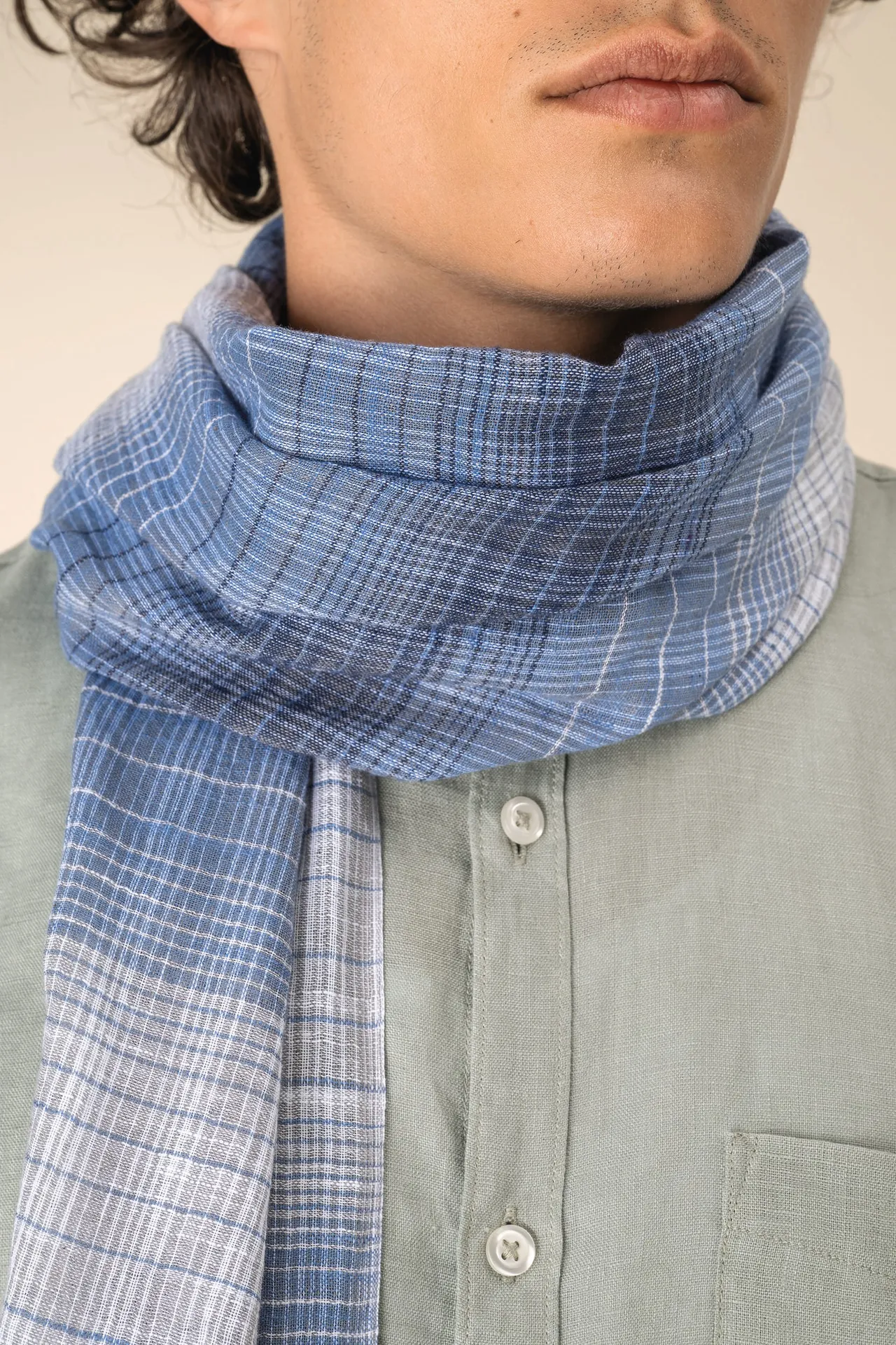 Gestreiftes Unisex-Schal