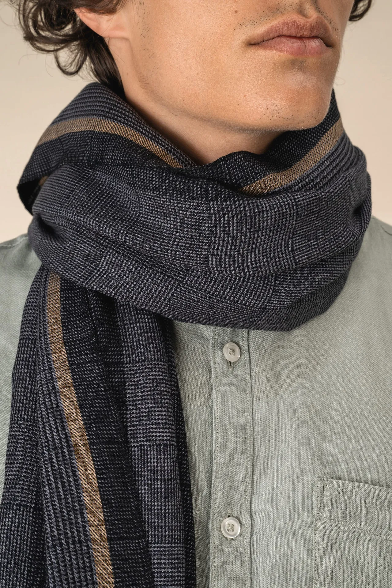 Kariertes Unisex-Schal