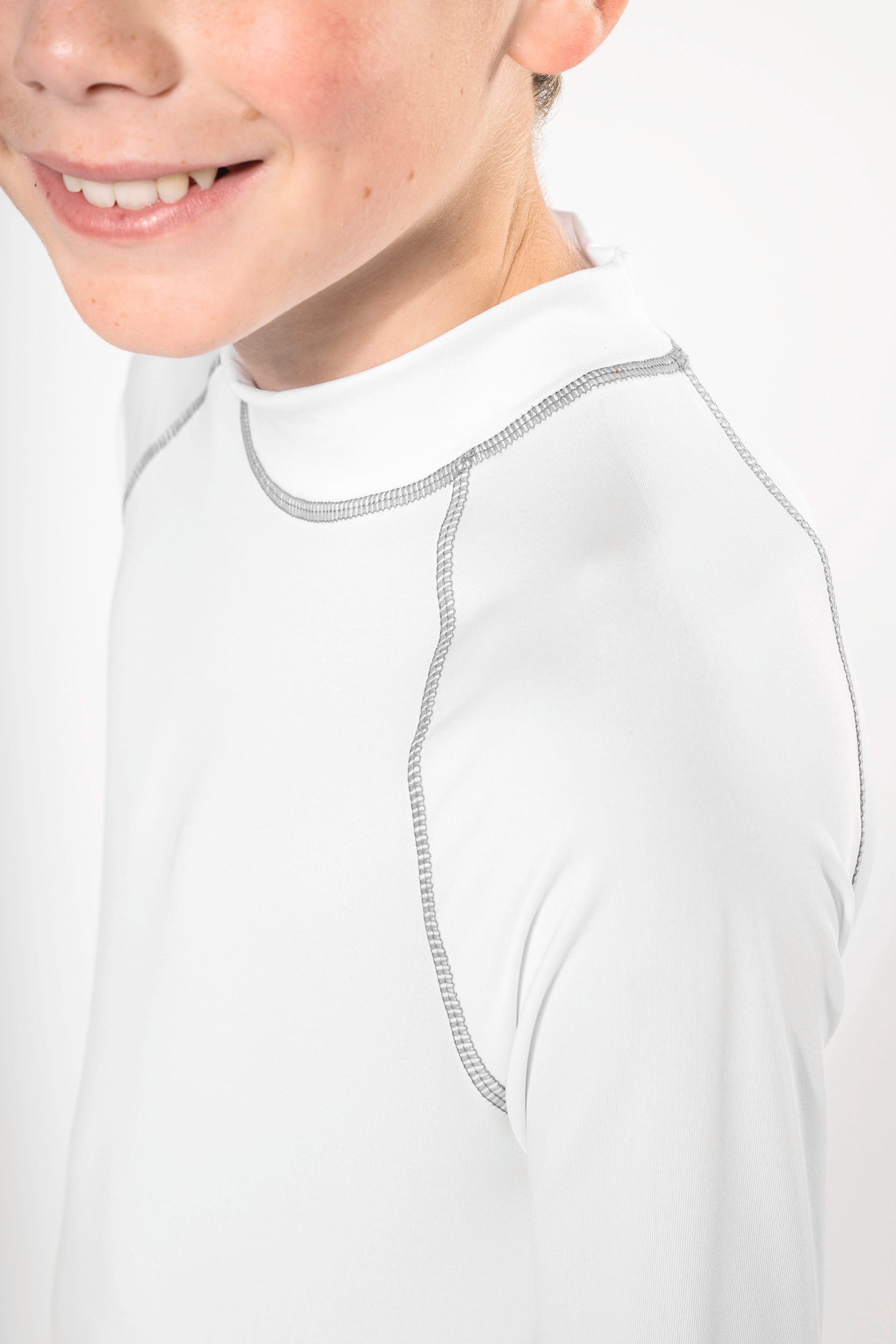 Kinder-Funktionsshirt mit langen Ärmeln und UV-Schutz