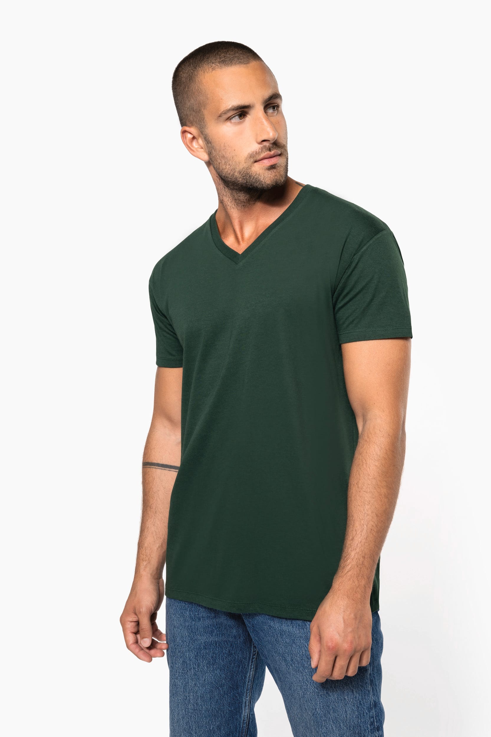 Herren-T-Shirt Bio150 IC mit V-Ausschnitt