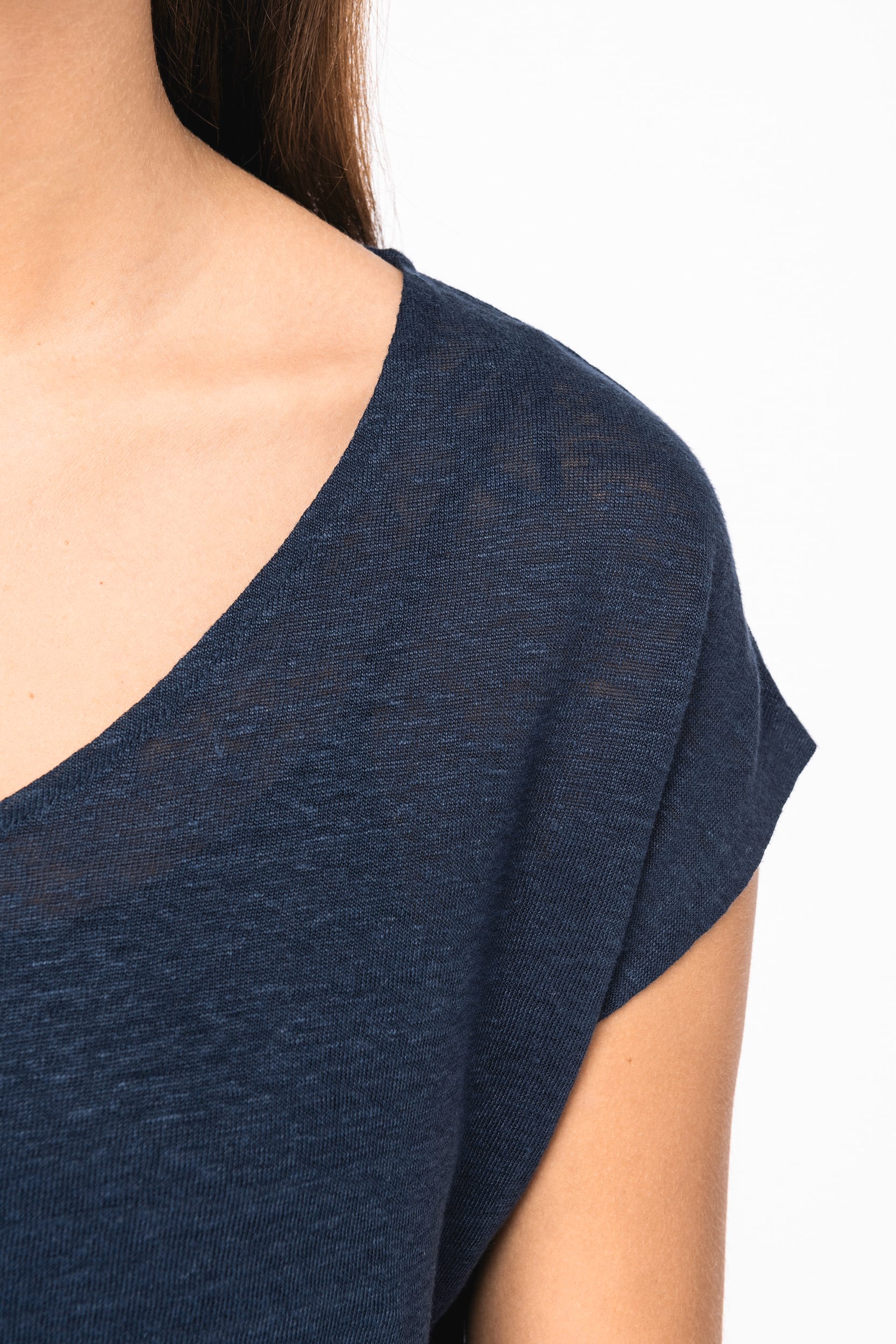 Damen-T-Shirt aus Leinen mit V-Ausschnitt