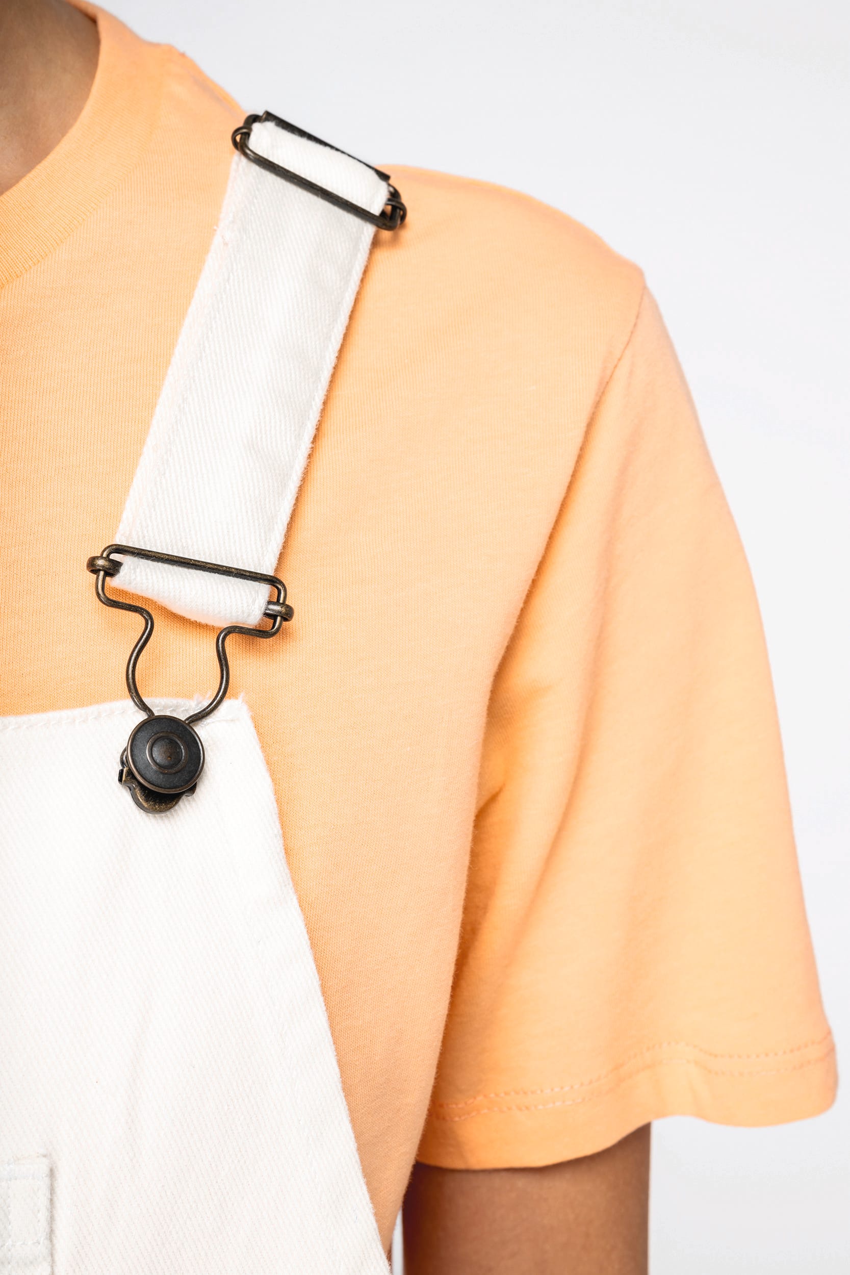 Umweltfreundliches Damen-Latzkleid