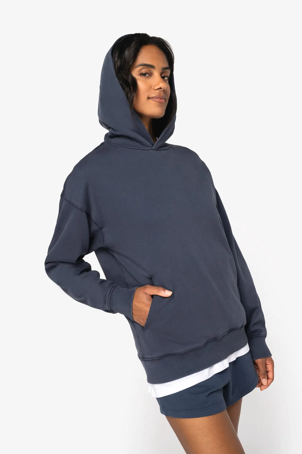 Ausgewaschenes umweltfreundliches Oversize Unisex-Kapuzensweatshirt