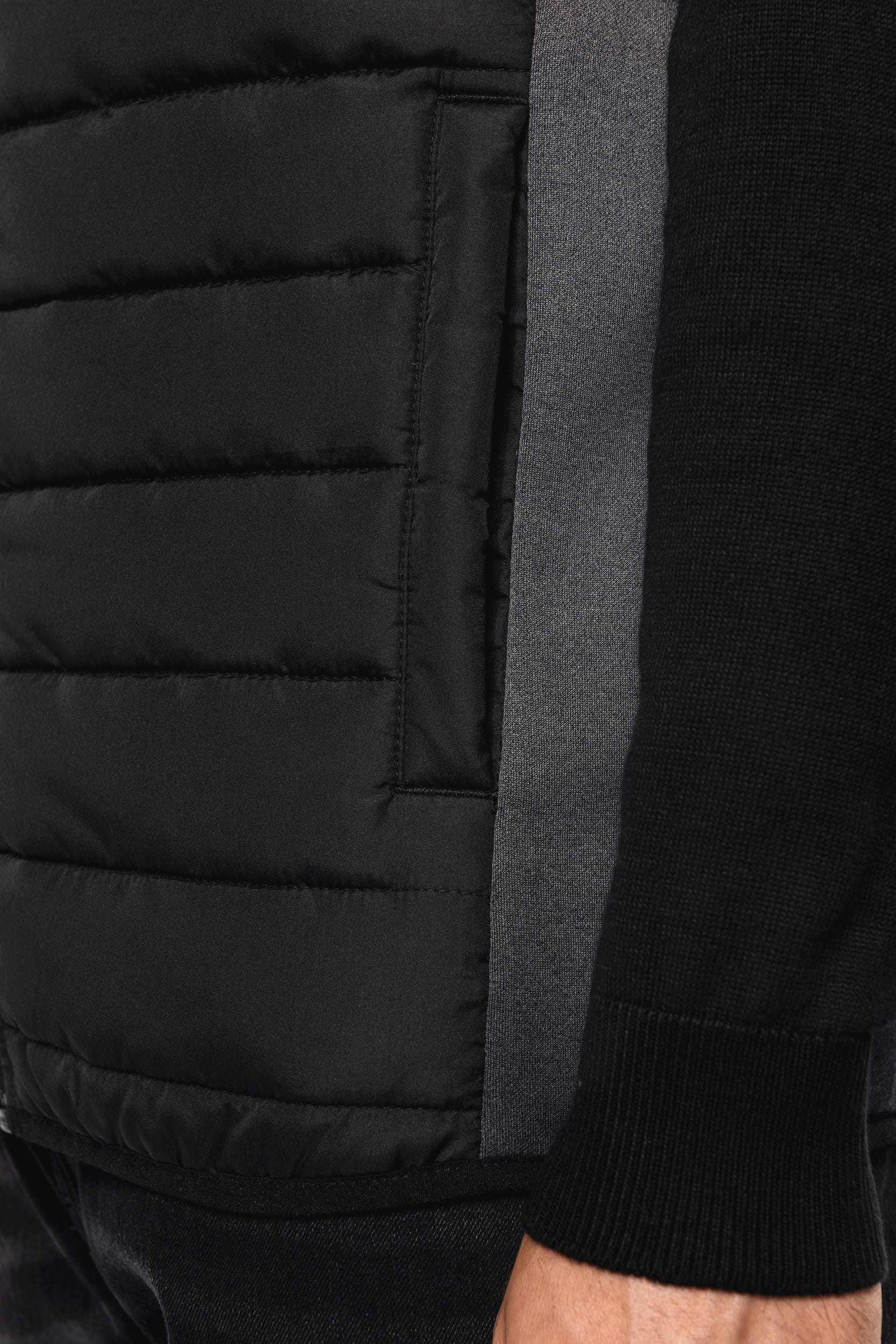 Bodywarmer aus zwei Materialien für Herren