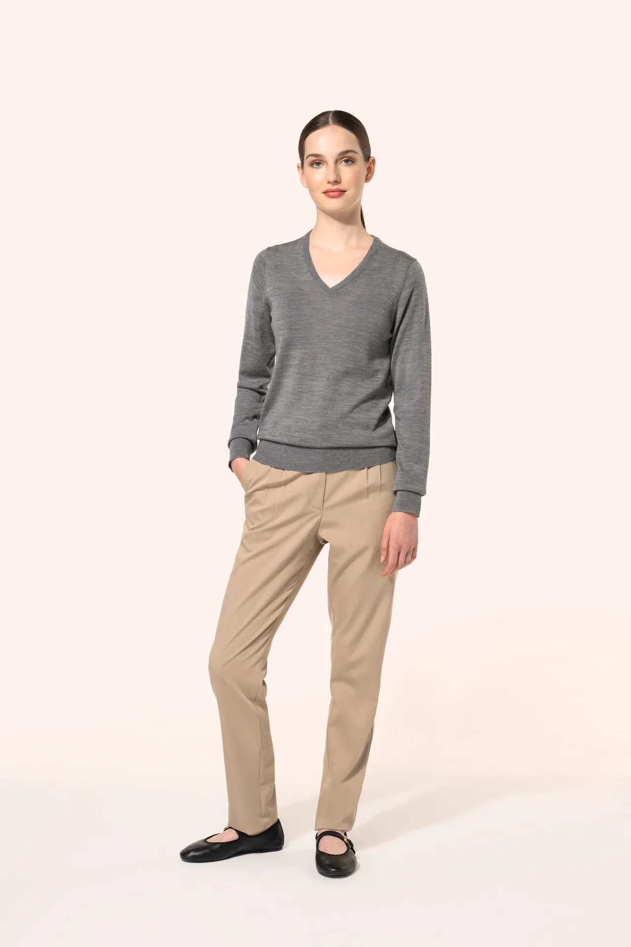 Merino-Damenpullover mit V-Ausschnitt