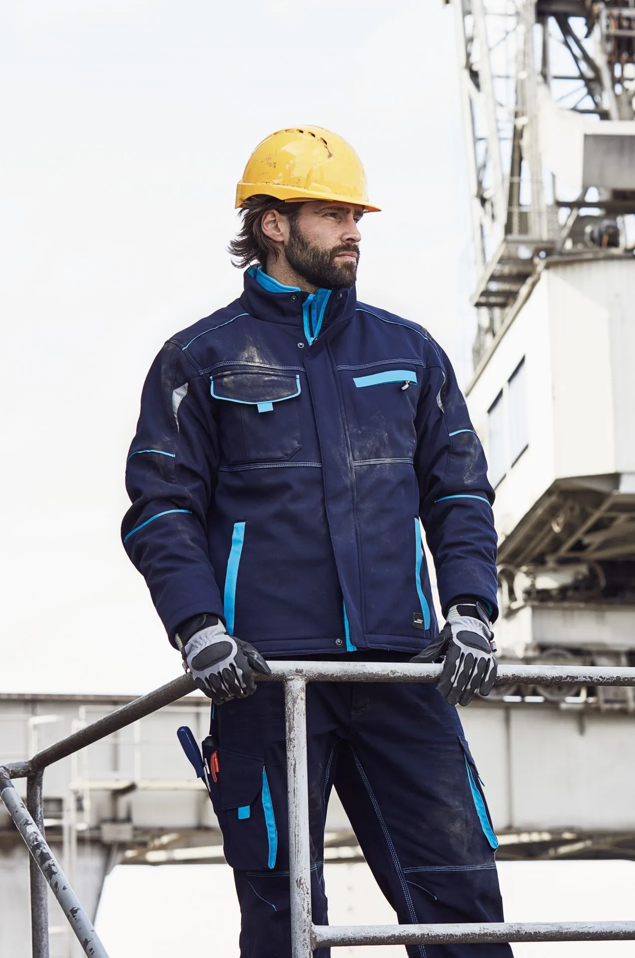 Softshelljacke JN853 – Atmungsaktive Workwear Jacke | Optional mit Logo