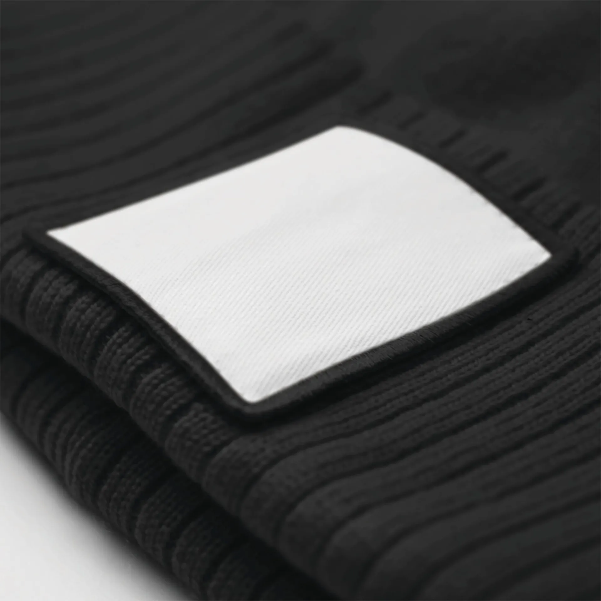 Mütze mit aufgesetztem Patch