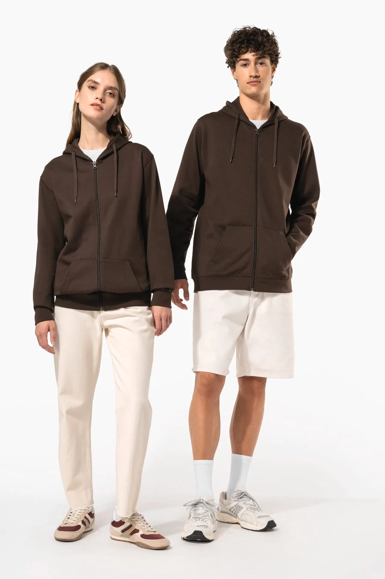 Kapuzen-sweatshirt mit Reißverschluss