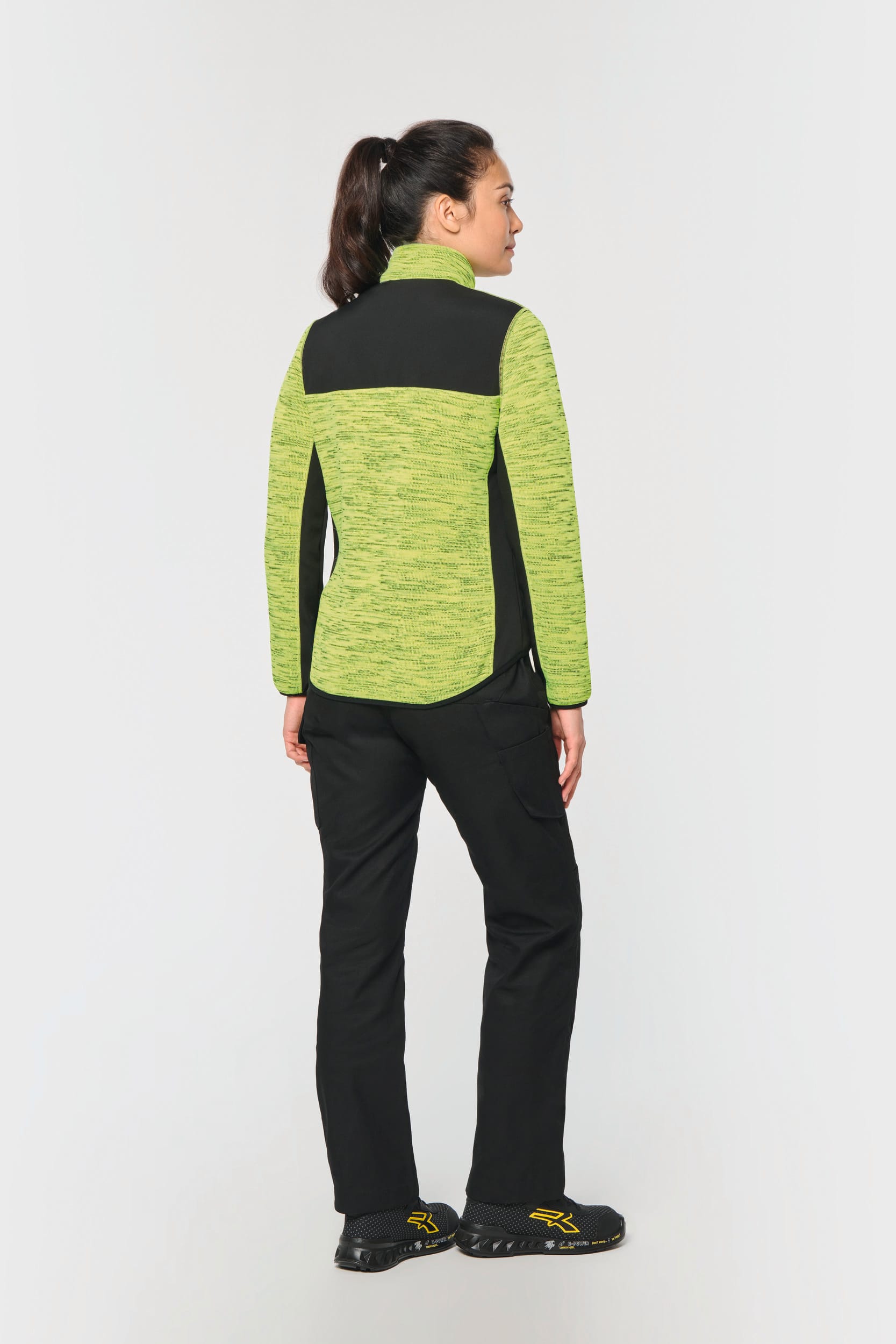 Recycelte Jacke aus Polyestertrikot für Damen