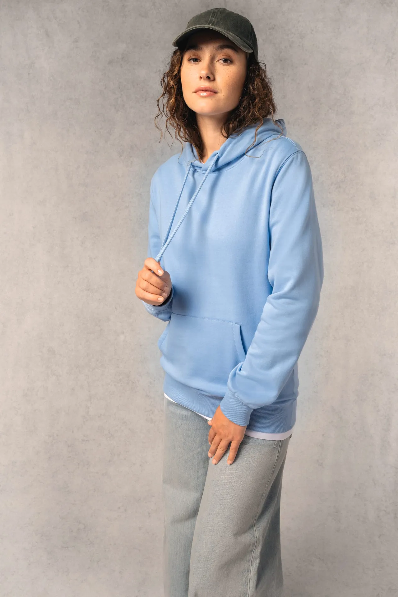 Recyceltes Unisex-Sweatshirt der Hoodie