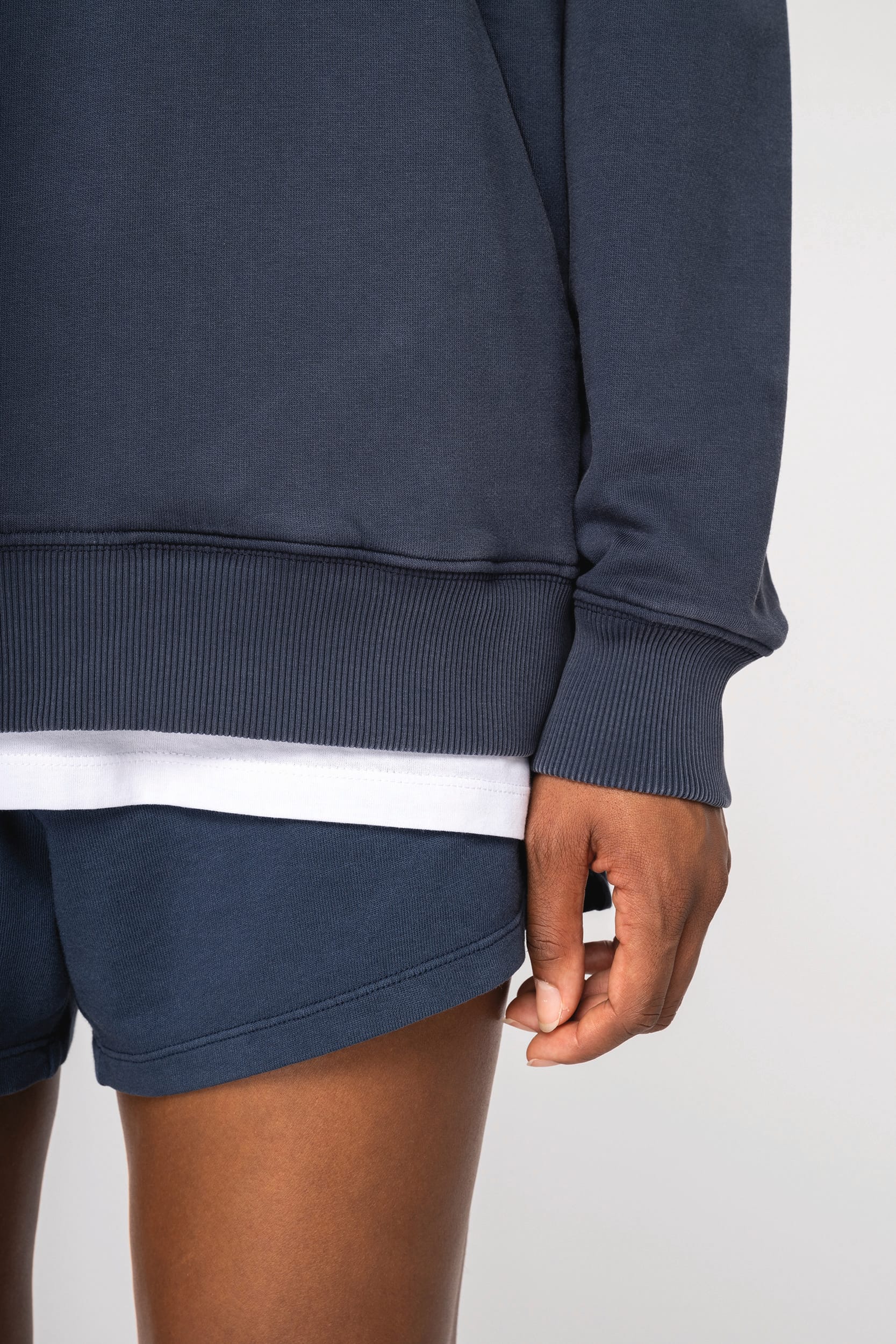 Ausgewaschenes umweltfreundliches Oversize Unisex-Kapuzensweatshirt Ausgewaschenes umweltfreundliches Oversize Unisex-Kapuzensweatshirt