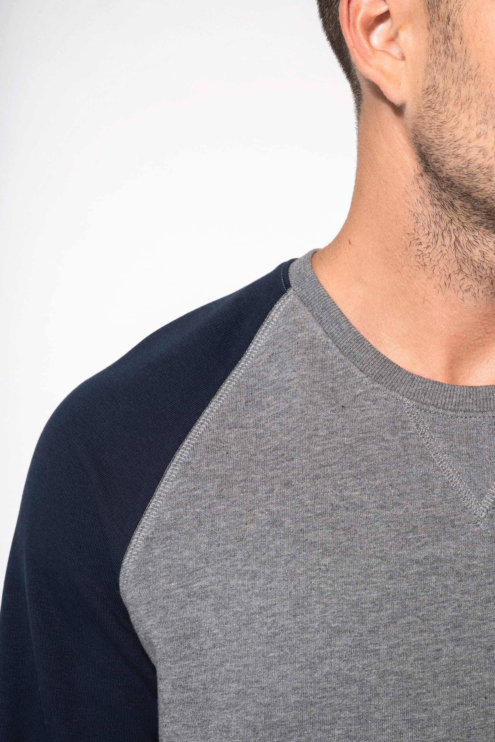 Zweifarbiges Herren-Sweatshirt French Terry mit Rundhalsausschnitt und Raglanärmeln AUS BIO-Baumwolle