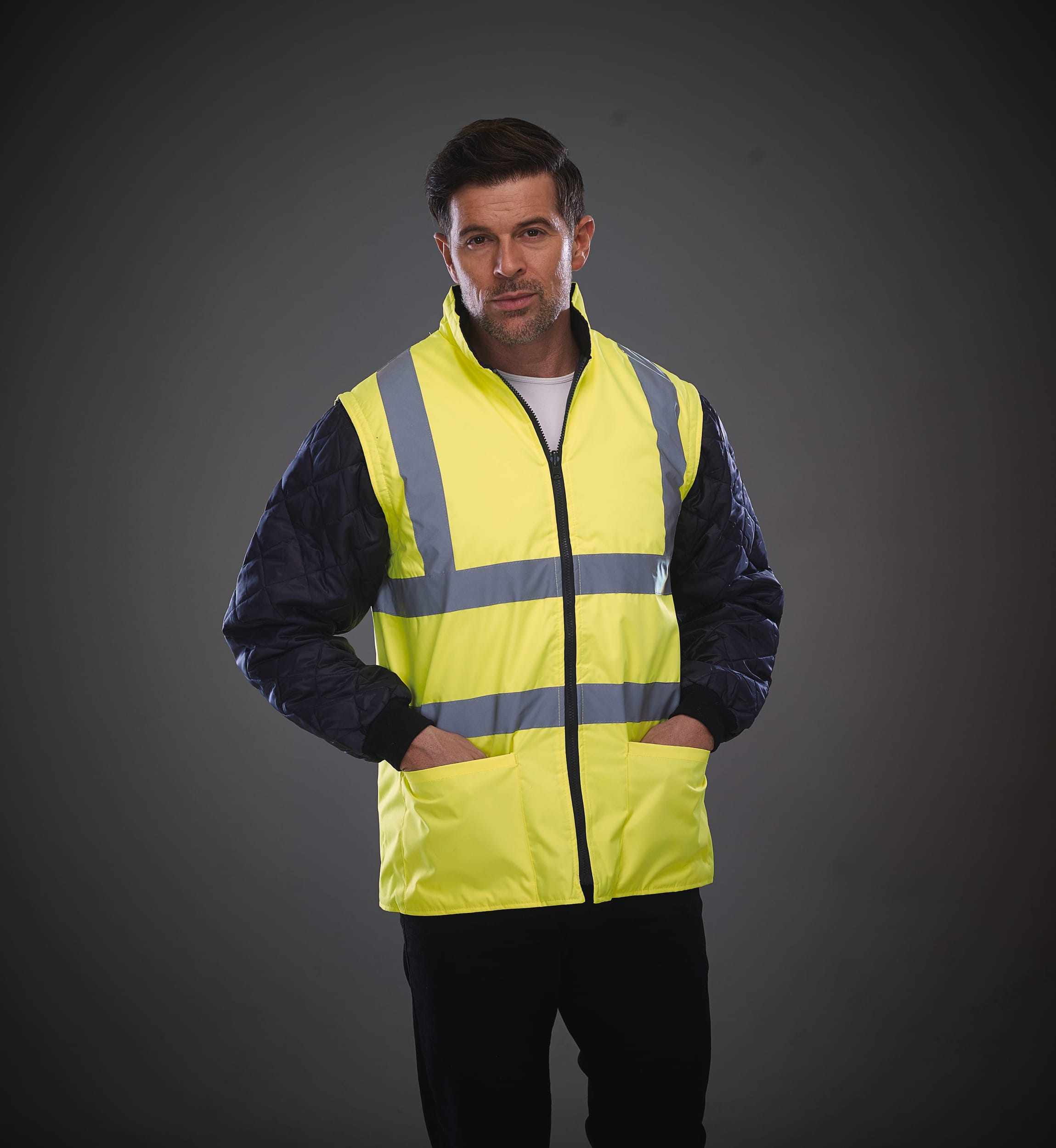 Warn-Steppjacke mit abnehmbaren Ärmeln