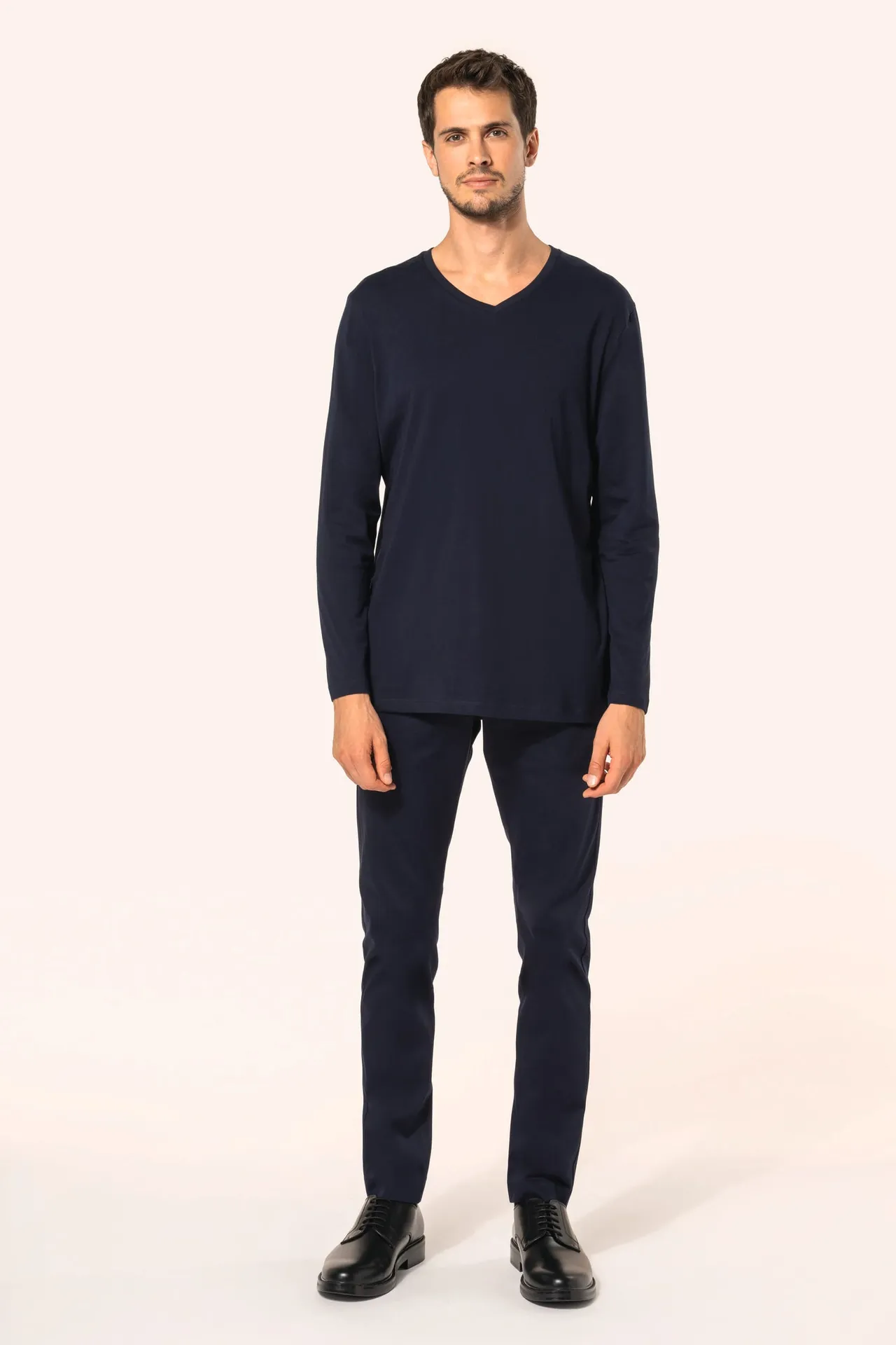 Supima® Herren-T-Shirt mit V-Ausschnitt und langen Ärmeln