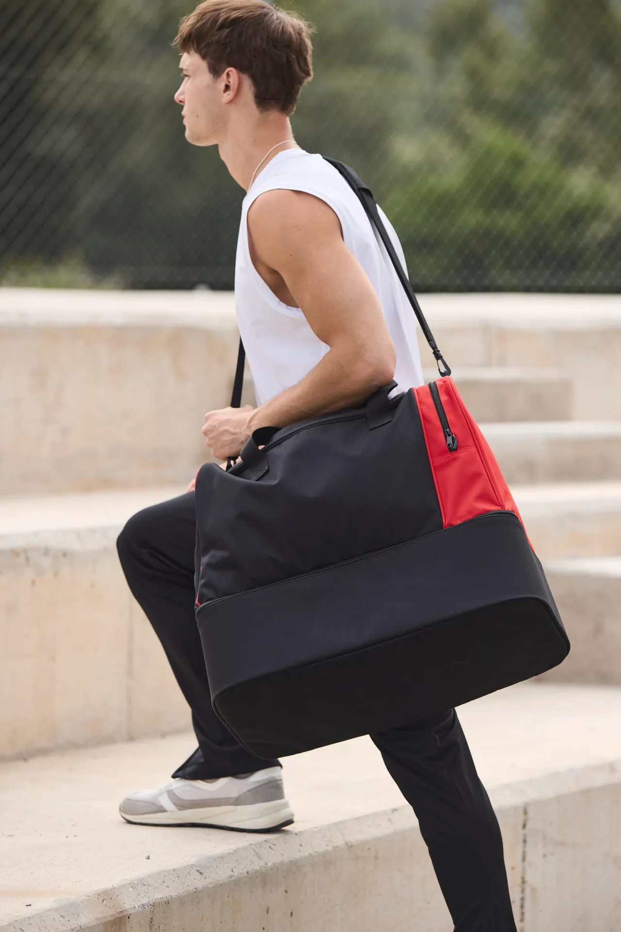 Sporttasche mit festem Boden