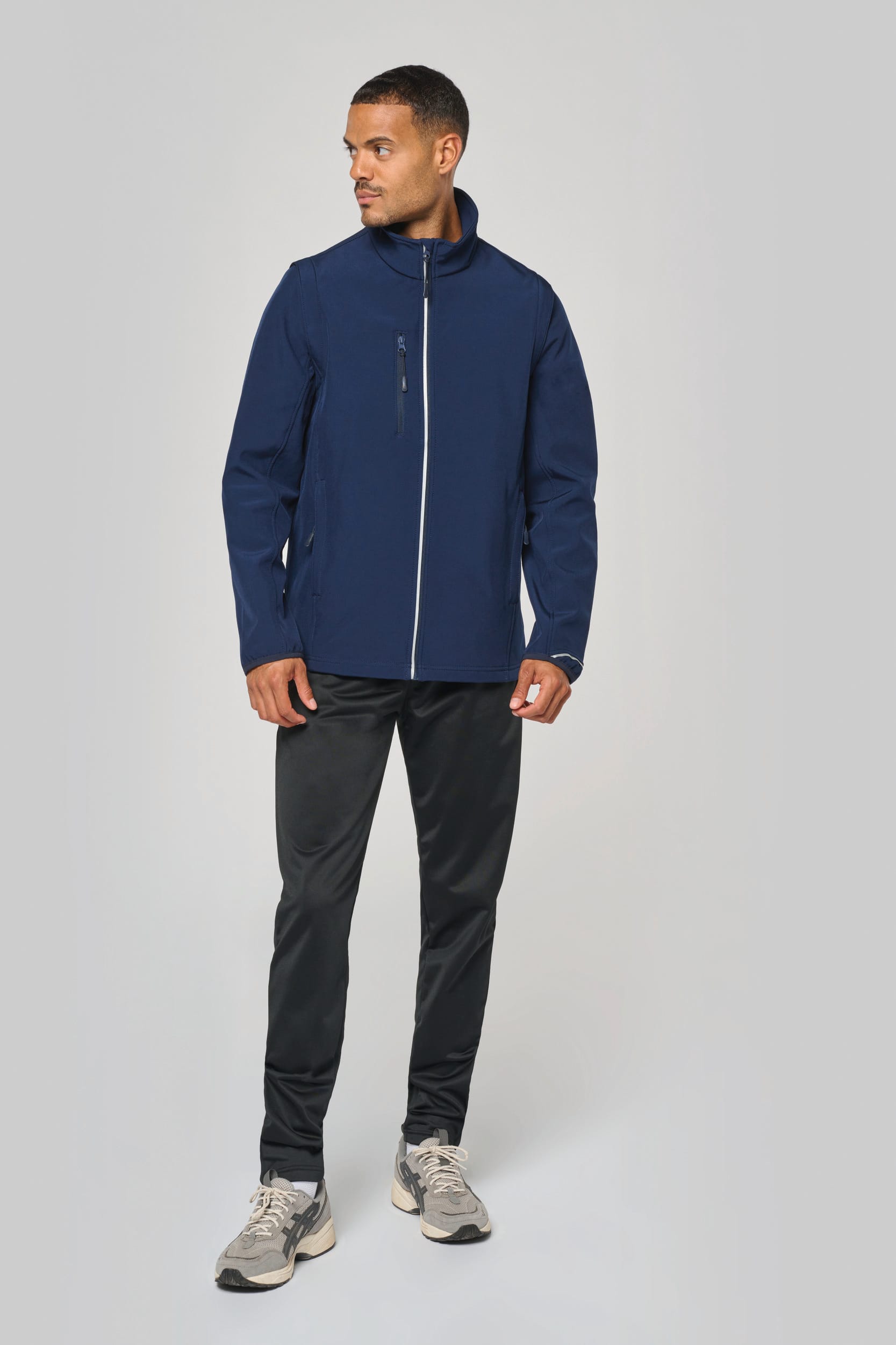 Softshelljacke mit abnehmbaren Ärmeln