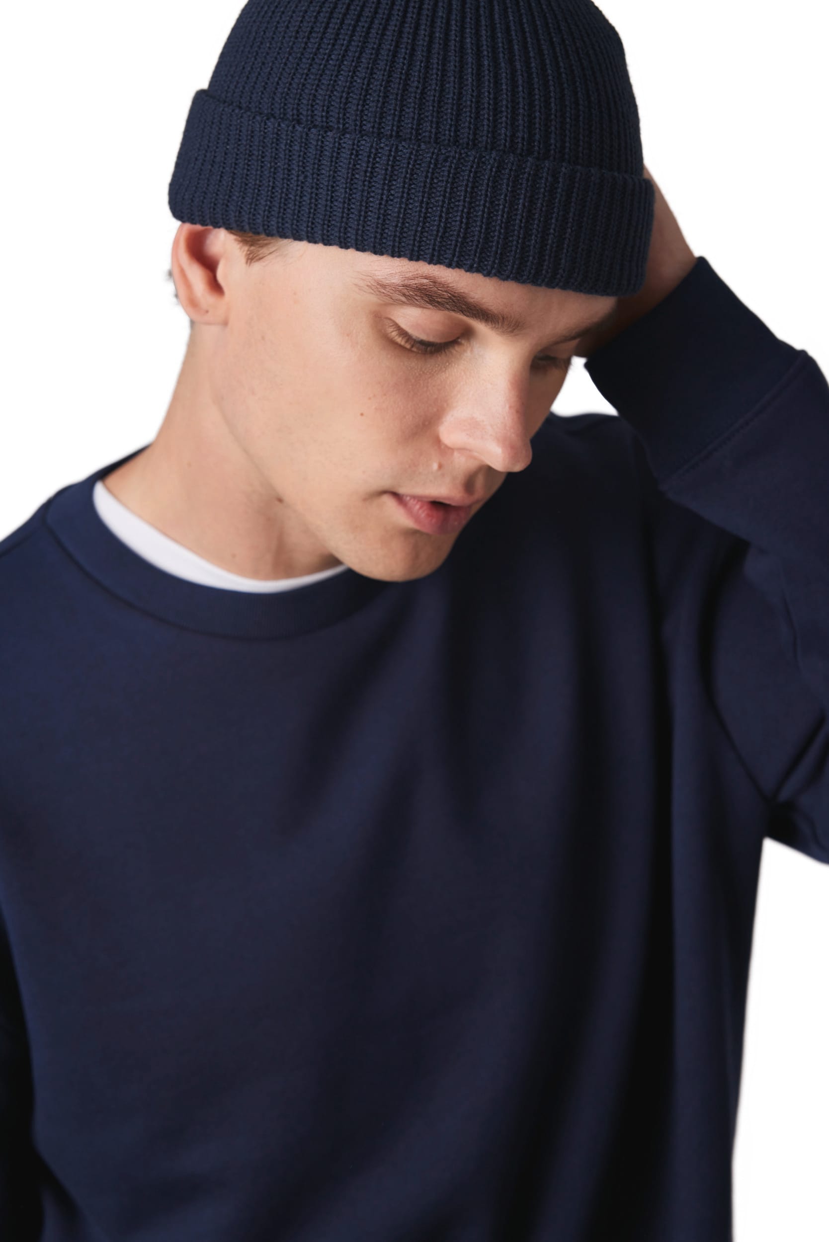 Mütze im Marine-Stil