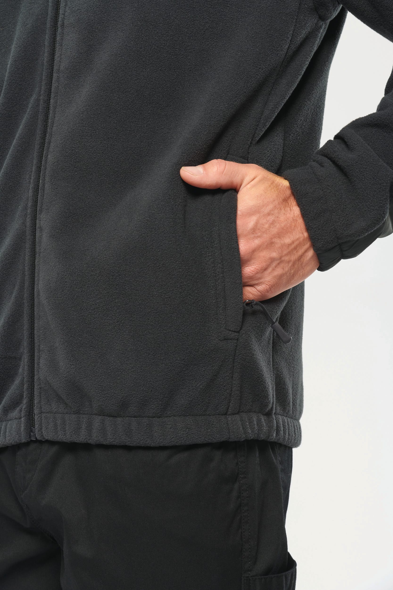 Fleecejacke mit abnehmbaren Ärmeln Fleecejacke mit abnehmbaren Ärmeln