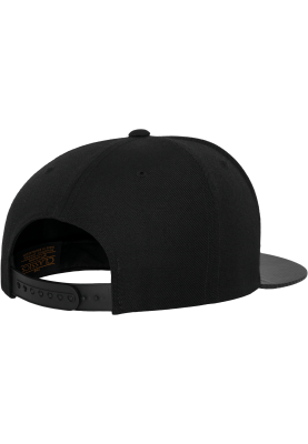 BLACK / Carbon